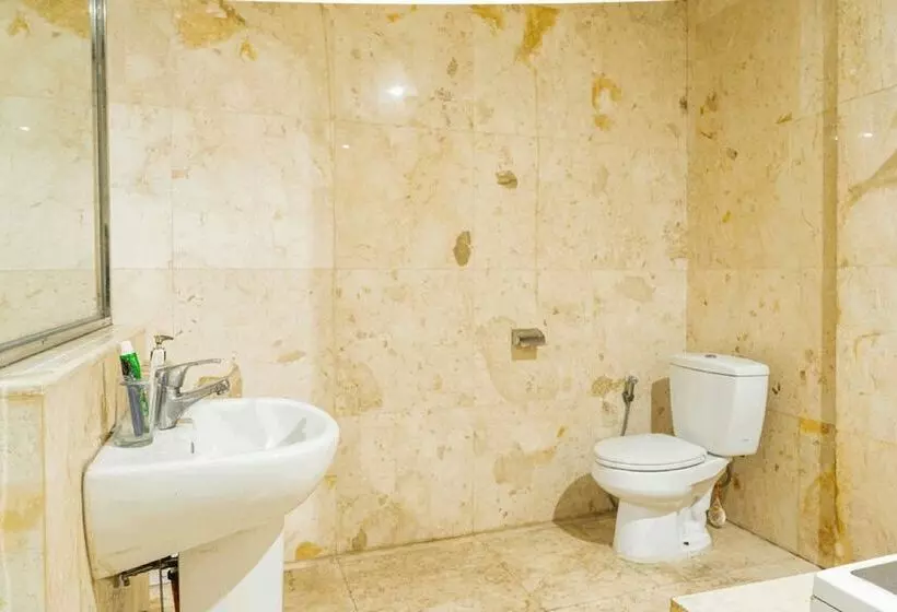ホテル Reddoorz Plus Near Chadstone Mall