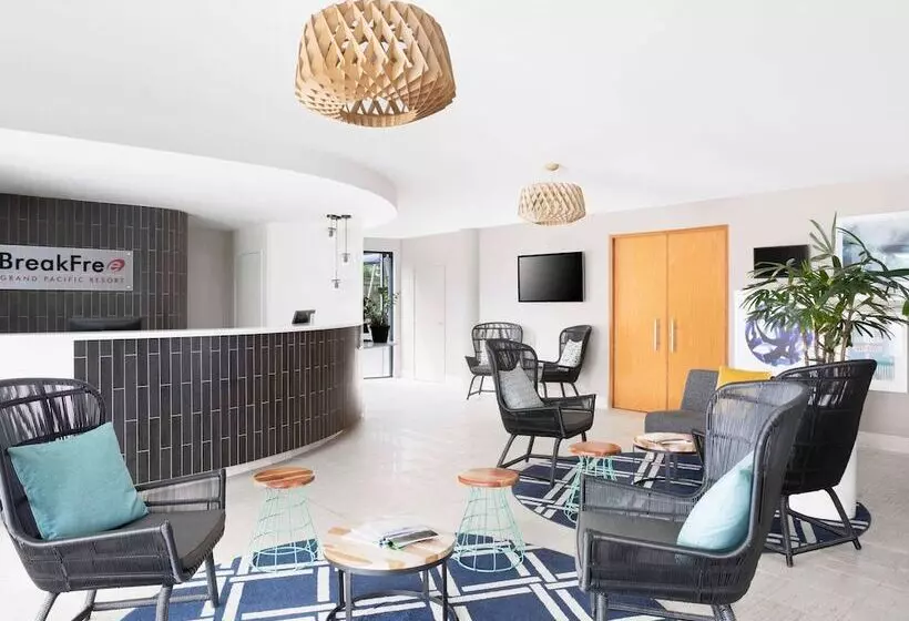 Breakfree Grand Pacific