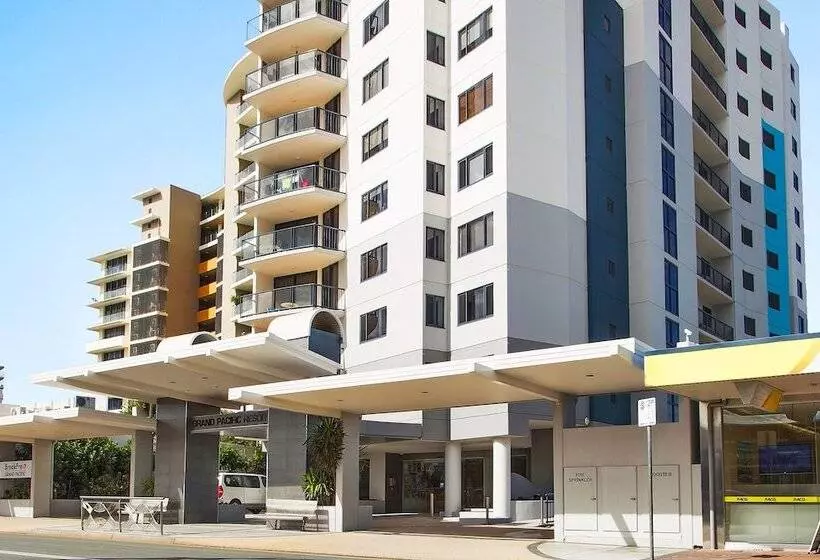 Breakfree Grand Pacific