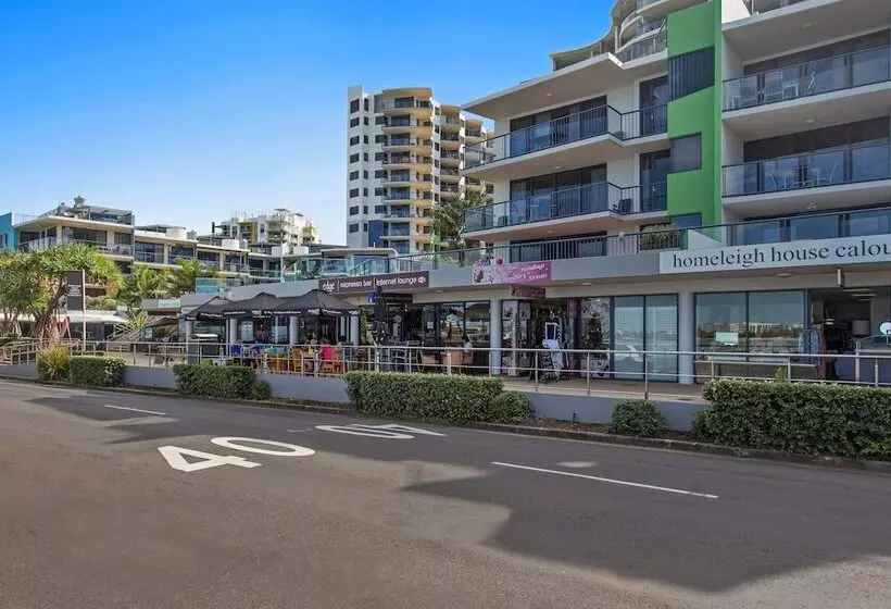 Breakfree Grand Pacific