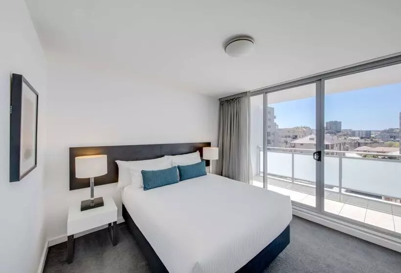 Adina Apartment Hotel Wollongong