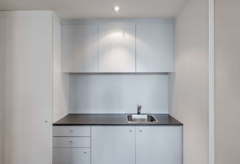 Adina Apartment Hotel Wollongong