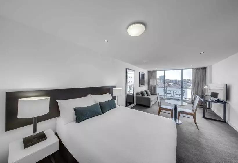 Adina Apartment Hotel Wollongong