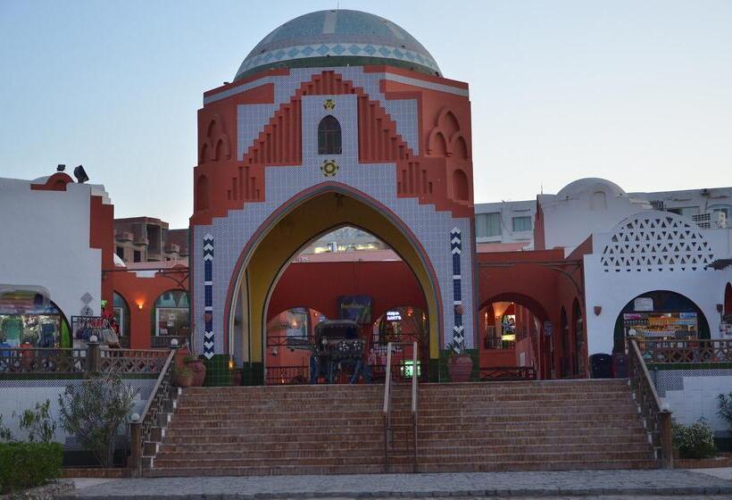 Отель Arabia Azur Resort