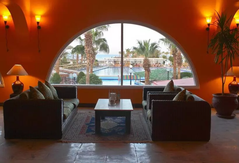 هتل Arabia Azur Resort