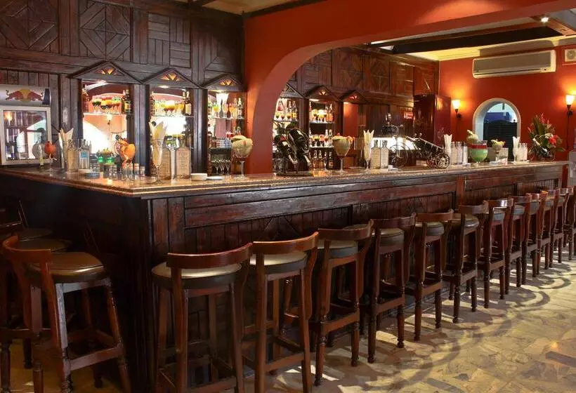 هتل Arabia Azur Resort