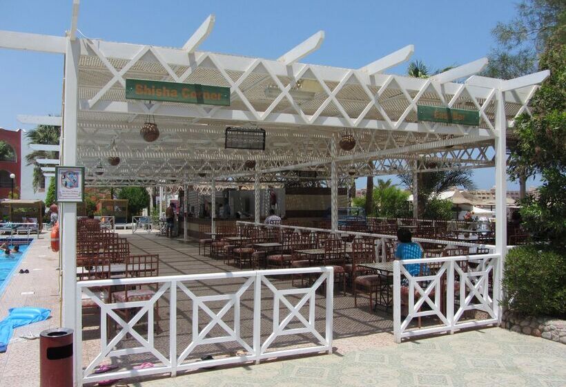 Отель Arabia Azur Resort