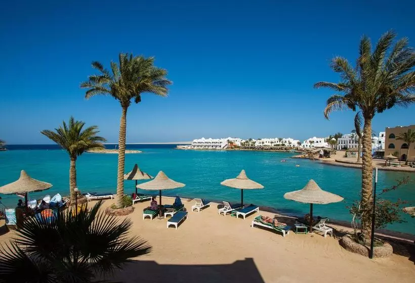 هتل Arabia Azur Resort