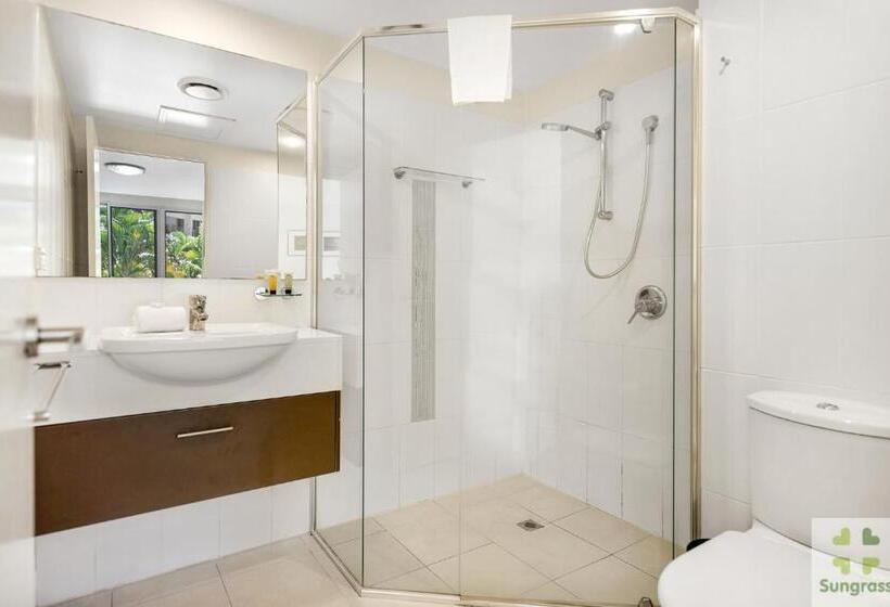 בית מלון כפרי Azzura Greens Resort