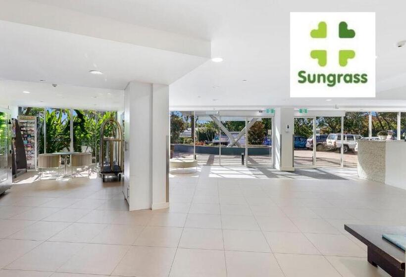 בית מלון כפרי Azzura Greens Resort