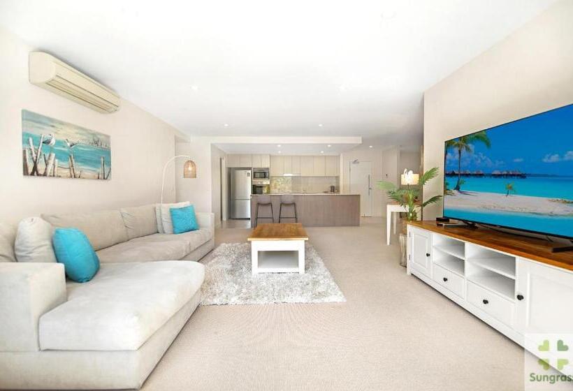 בית מלון כפרי Azzura Greens Resort