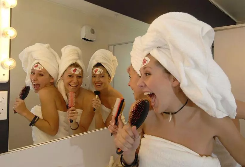 בית מלון כפרי Base Wellington