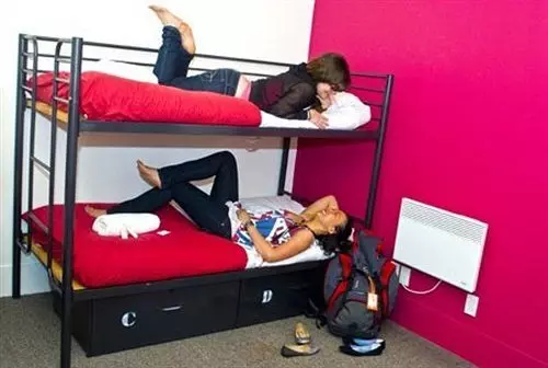 בית מלון כפרי Base Wellington