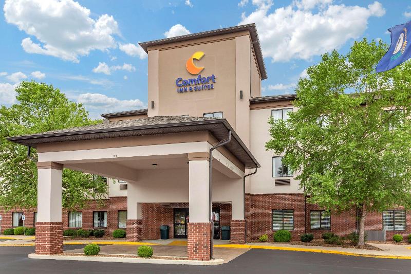 ホテル Comfort Inn & Suites