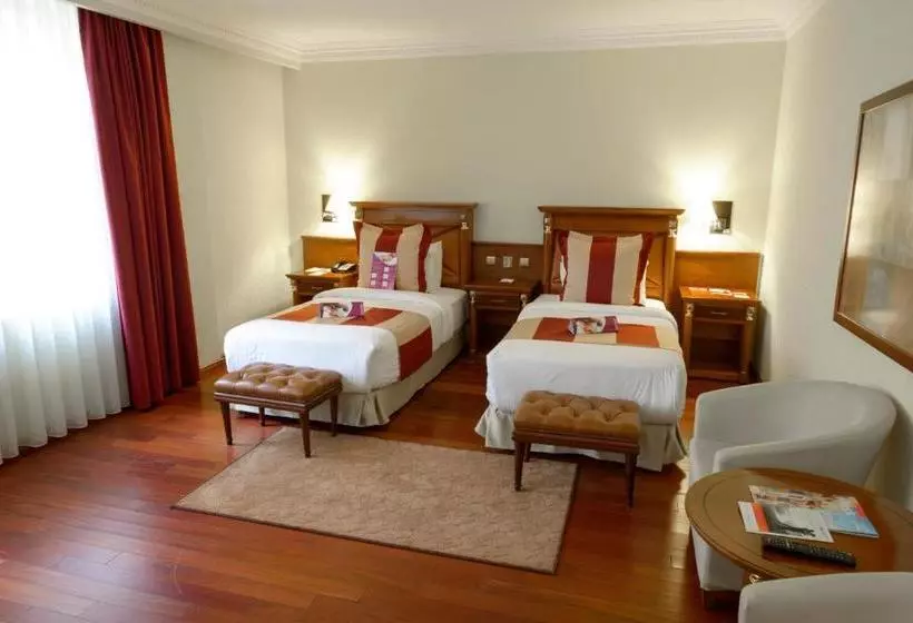 酒店 Crowne Plaza  Minsk