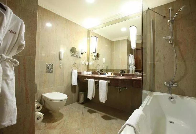 酒店 Crowne Plaza  Minsk