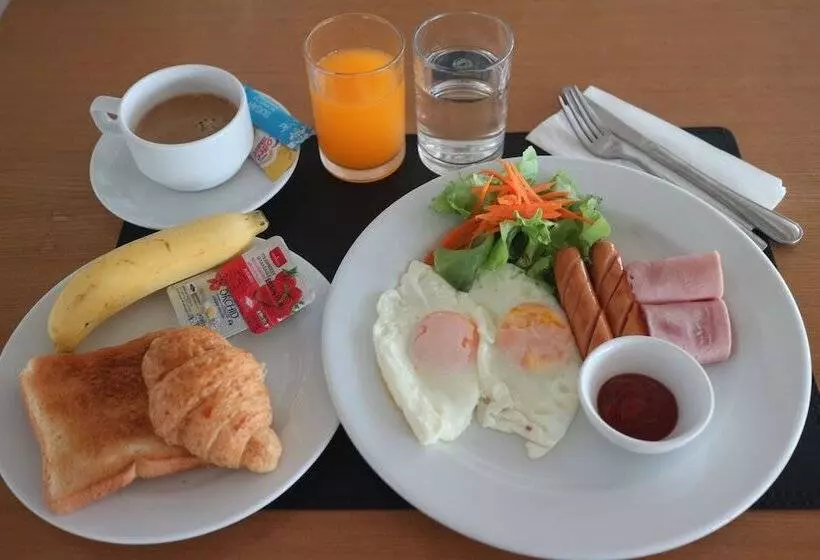 هتل Floral Shire Suvarnabhumi Airport   Sha Extra Plus