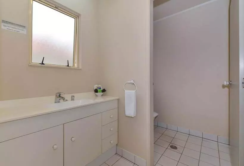 酒店 Geneva Motor Lodge