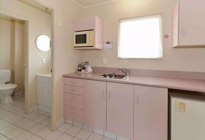 酒店 Geneva Motor Lodge