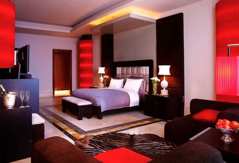 La Cigale Hotel Managed By Accor