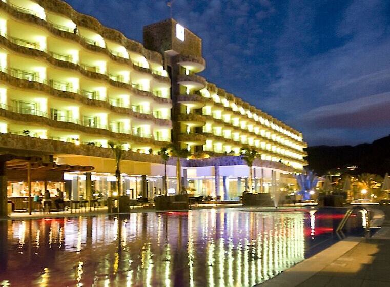 هتل Livvo Valle Taurito & Aquapark