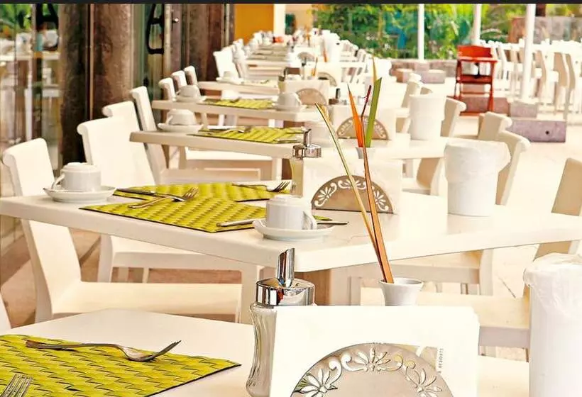 호텔 Livvo Valle Taurito & Aquapark