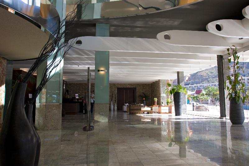 هتل Livvo Valle Taurito & Aquapark