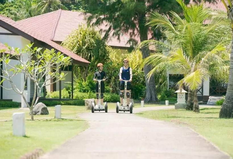 호텔 Nirwana Resort