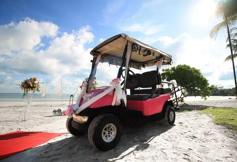 호텔 Nirwana Resort