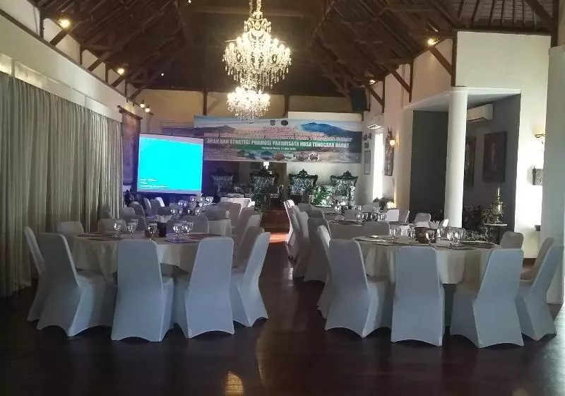 酒店 Puri Mas Boutique Resort & Spa