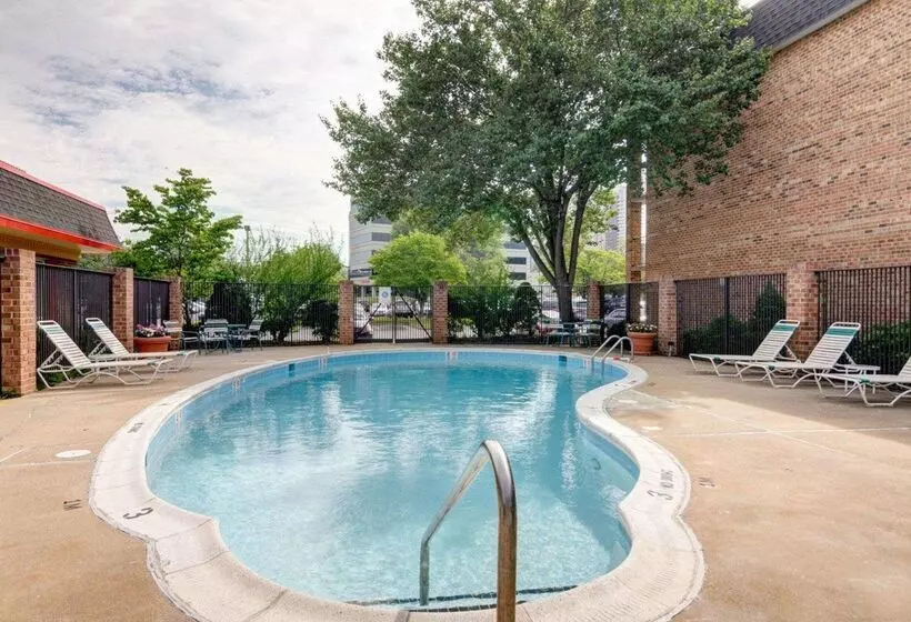 Отель Quality Inn Vienna   Tysons Corner