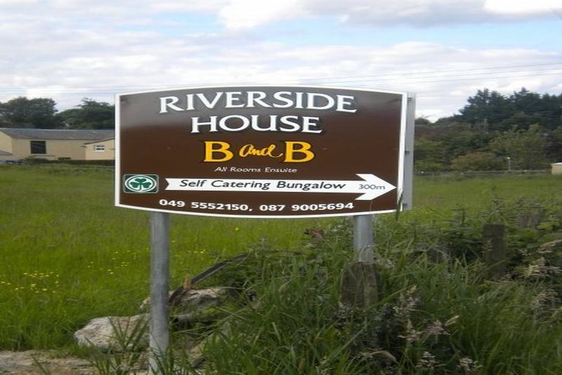 فندق Riverside Farmhouse