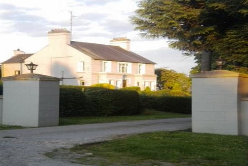 فندق Riverside Farmhouse