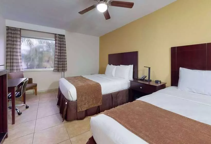 Hotel Rodeway Inn & Suites Fort Lauderdale Airport & Cruise Port