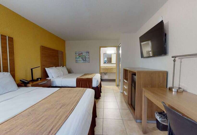 هتل Rodeway Inn & Suites Fort Lauderdale Airport & Cruise Port