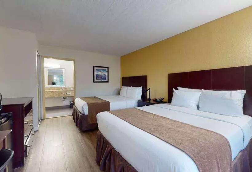 Hotel Rodeway Inn & Suites Fort Lauderdale Airport & Cruise Port