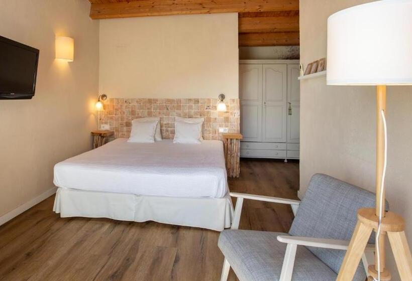 هتل روستایی Boutique Niu De Sol Designed For Adults