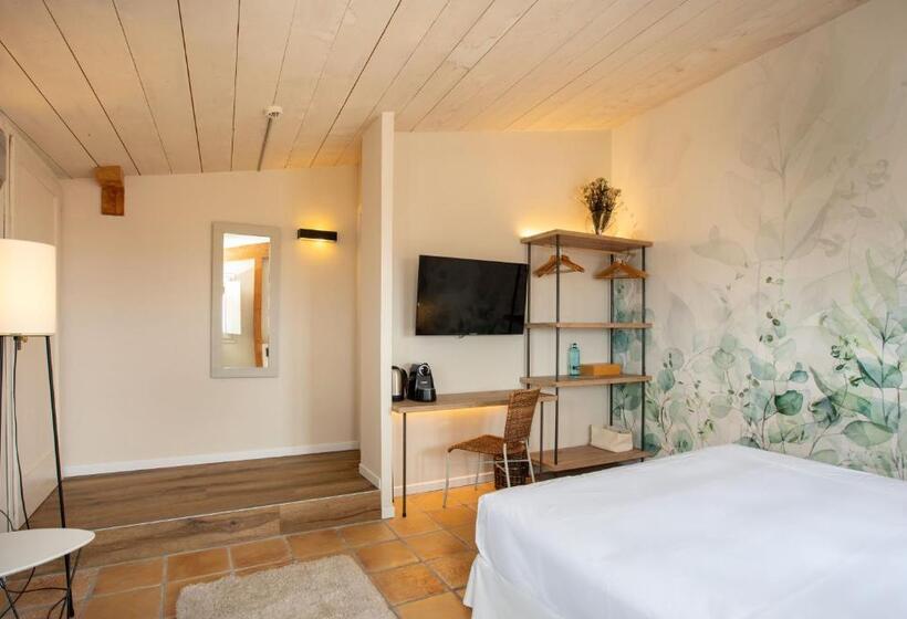 هتل روستایی Boutique Niu De Sol Designed For Adults