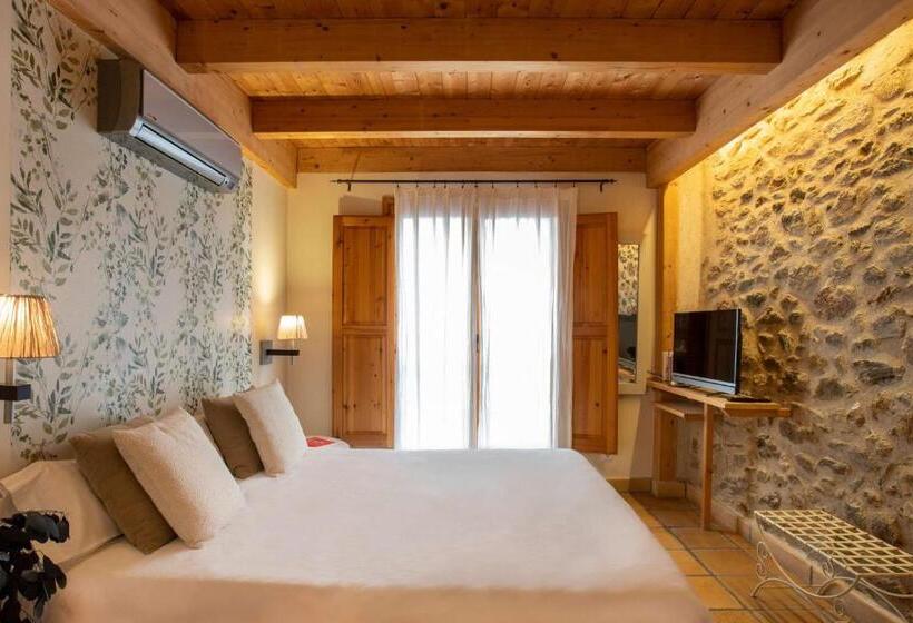 هتل روستایی Boutique Niu De Sol Designed For Adults