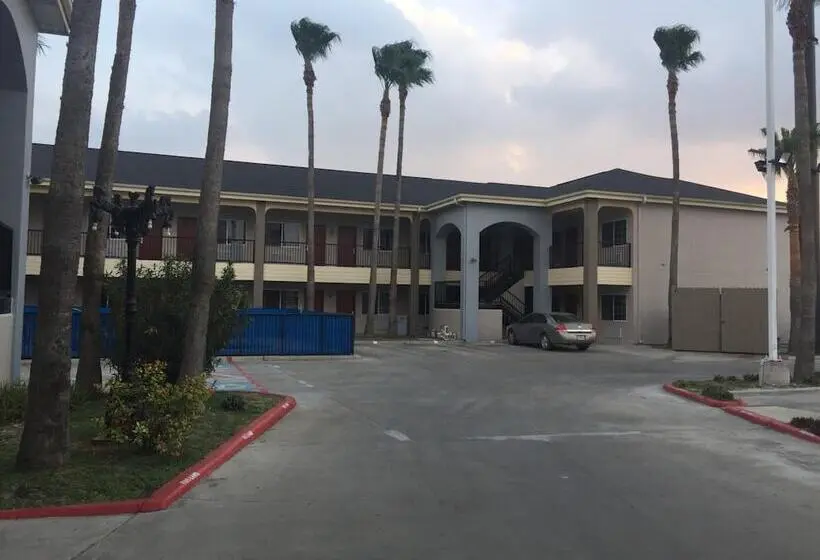 ホテル Texas Inn Downtown Mcallen