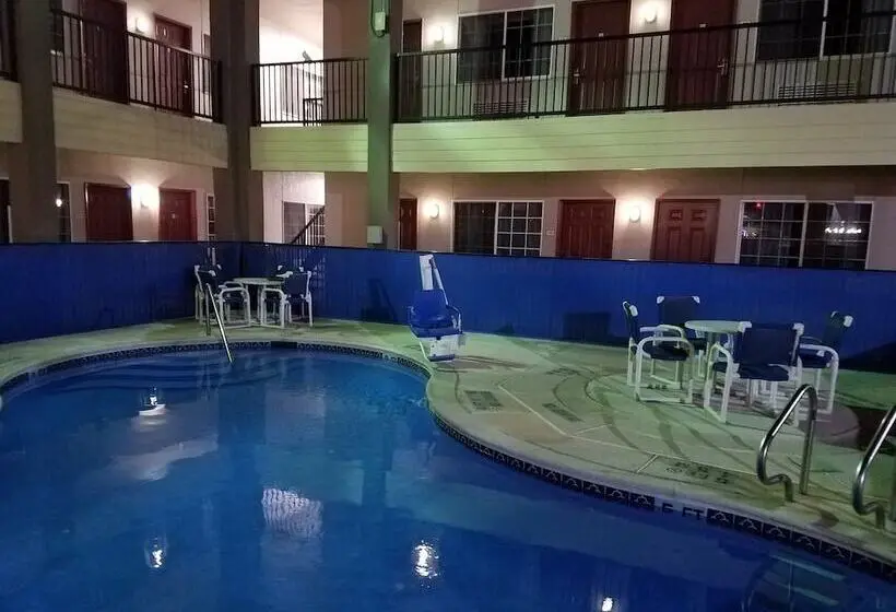 ホテル Texas Inn Downtown Mcallen