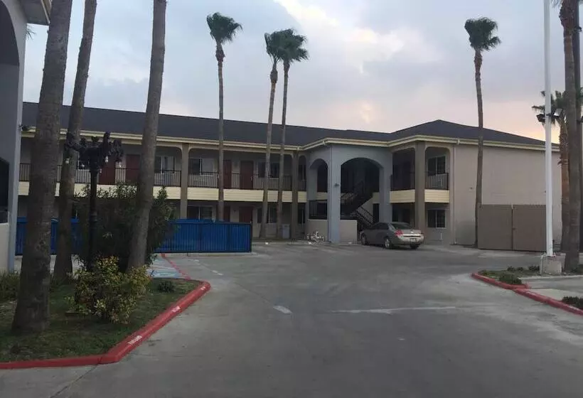 ホテル Texas Inn Downtown Mcallen