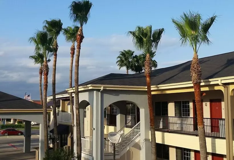 ホテル Texas Inn Downtown Mcallen