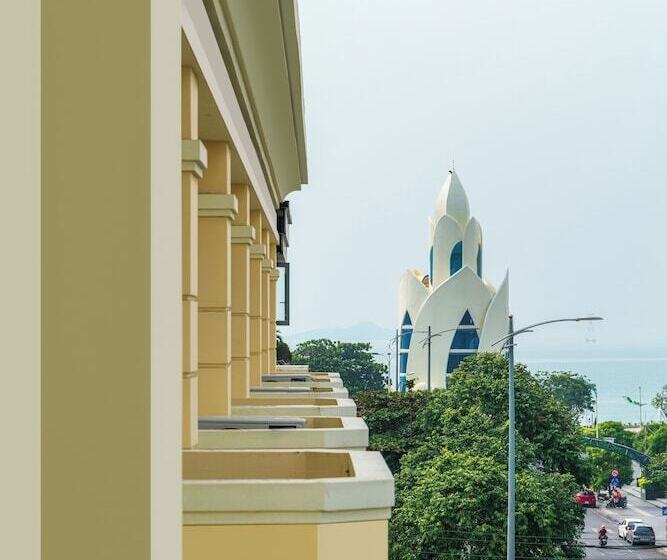 هتل Tran Vien Dong