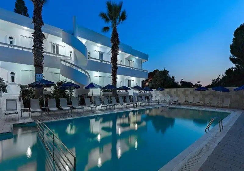 Paleos Apartments