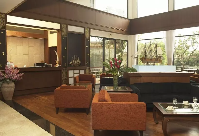 Siam Society Hotel & Resort