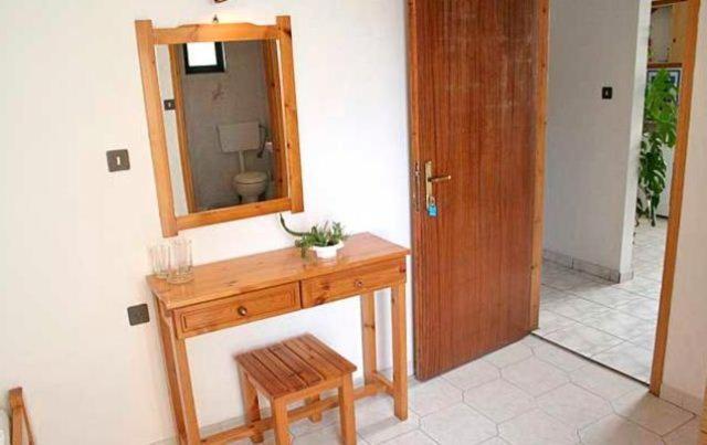 Argyro Studios And Apartments