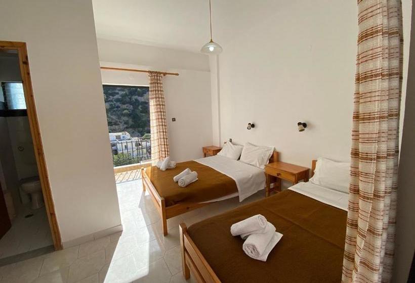 Argyro Studios And Apartments