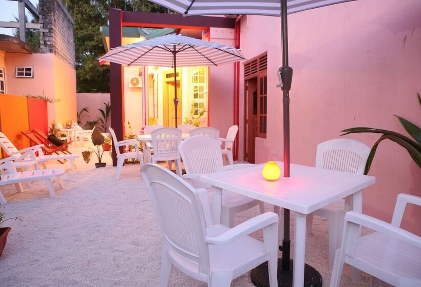 Hotel Equa Reef Maldives