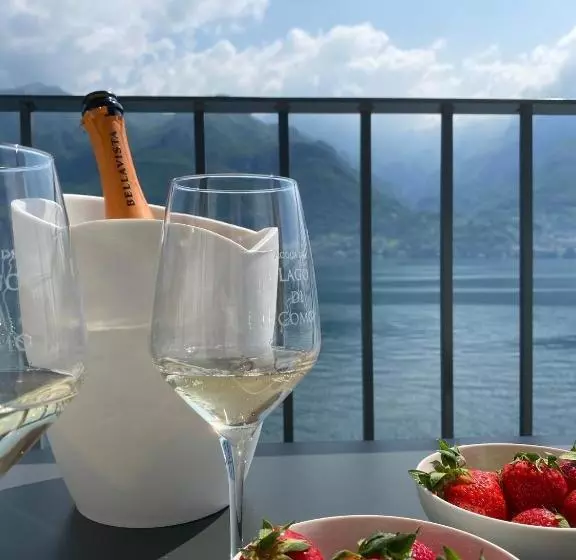 ユースホステル Al Molo 5   Lake Front